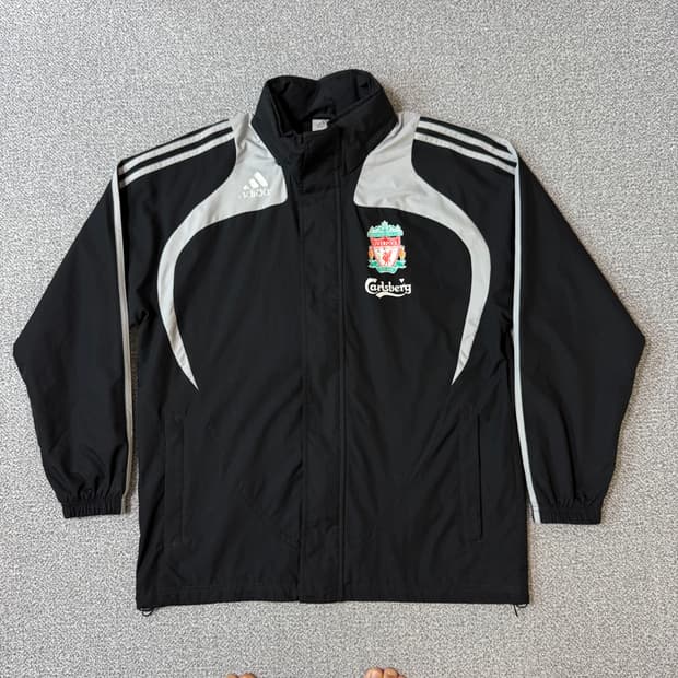 아디다스 리버풀 바람막이 100