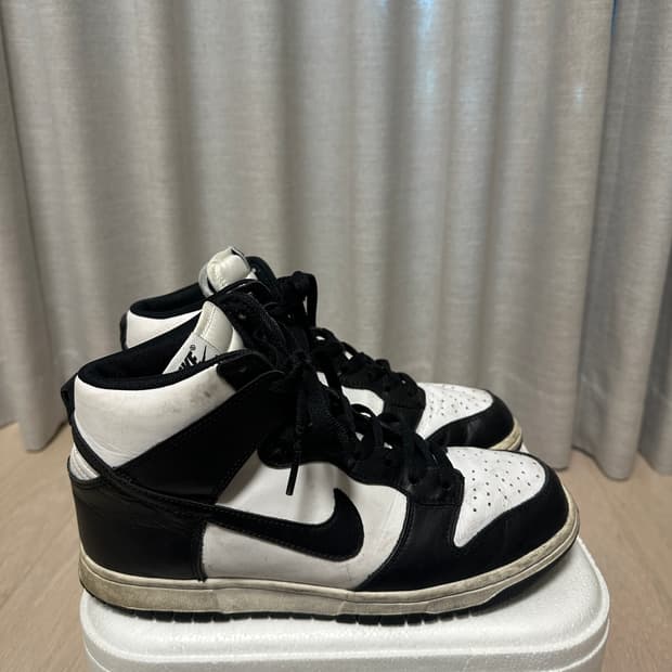 나이키 덩크 하이 레트로 챔피언쉽 화이트 260