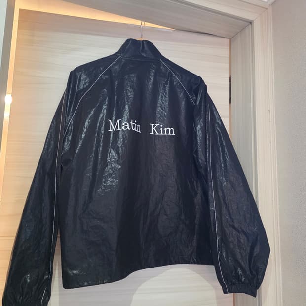 정품 남녀공용 마뗑킴 코팅 점퍼