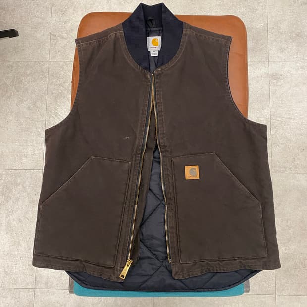 Carhartt 베스트 M