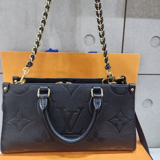 루이비통 온더고 이스트웨스트 앙프렝뜨 25년+이너백