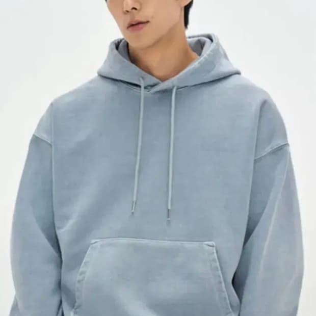 소버먼트 후드티