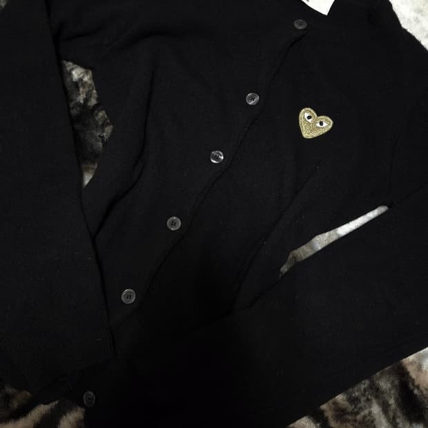 골드와펜 꼼데가르송 여성 가디건