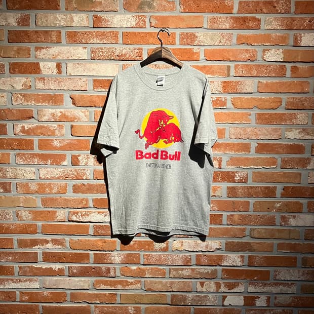 빈티지 레드불 패러디 반팔 티셔츠