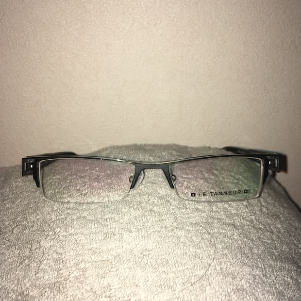 LE TANNEUR 반무테 안경
