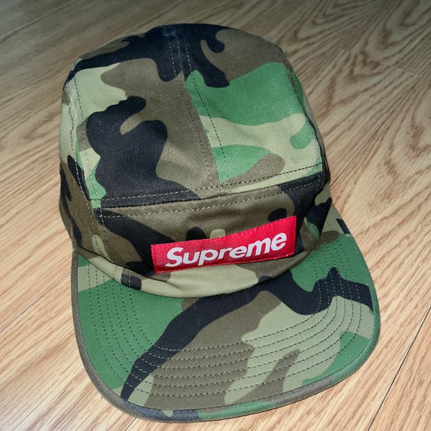 슈프림 카모 캠프캡
