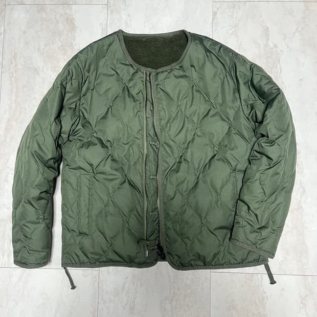 타이온 taion 리버서블 양면 크루넥 다운 자켓 L   