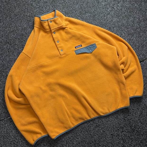 00s 파타고니아 신칠라 아카이브 하프 버튼 플리스 풀오버 2221