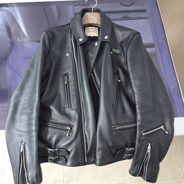 루이스레더391T 40사이즈 카우하이드 판매합니다.