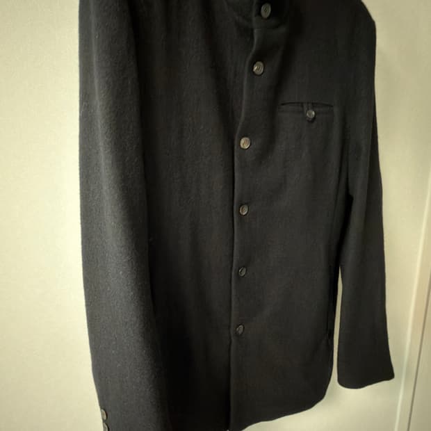 해칭룸 스탠드카라 코트