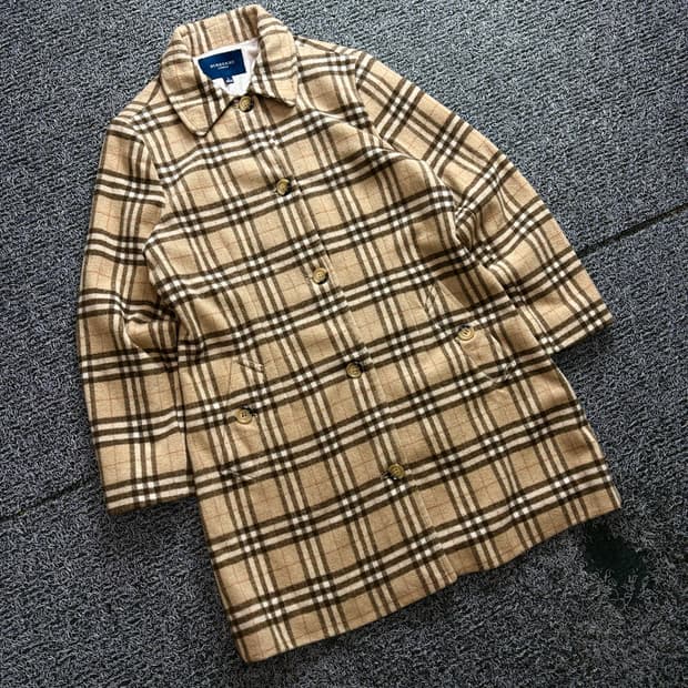 버버리 노바체크 울 싱글 코트 3043