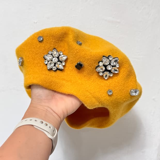 아테스토니 여성 보석장식 울소재 모자 베레모