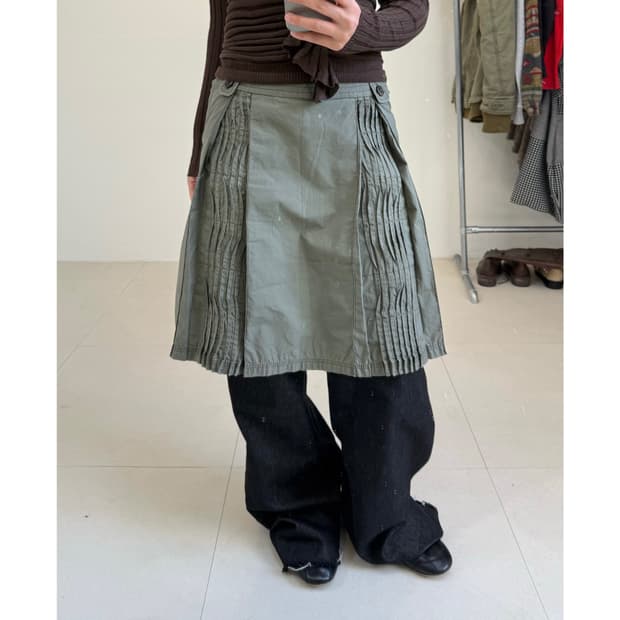 Atsuro tayama 스커트