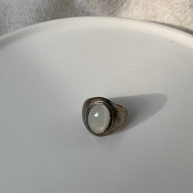 Ethnic ring