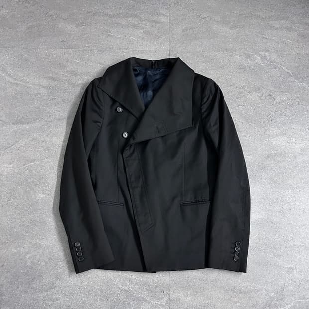 디올 옴므 09fw 비대칭 블레이저