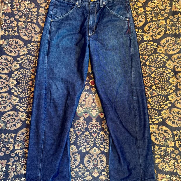 리바이스 엔지니어드 진