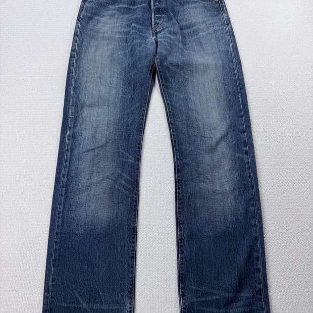 00s Levis 501 (31x32)
