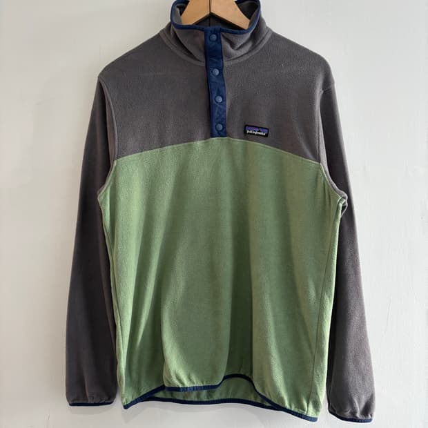 Patagonia light weight fleece anorak