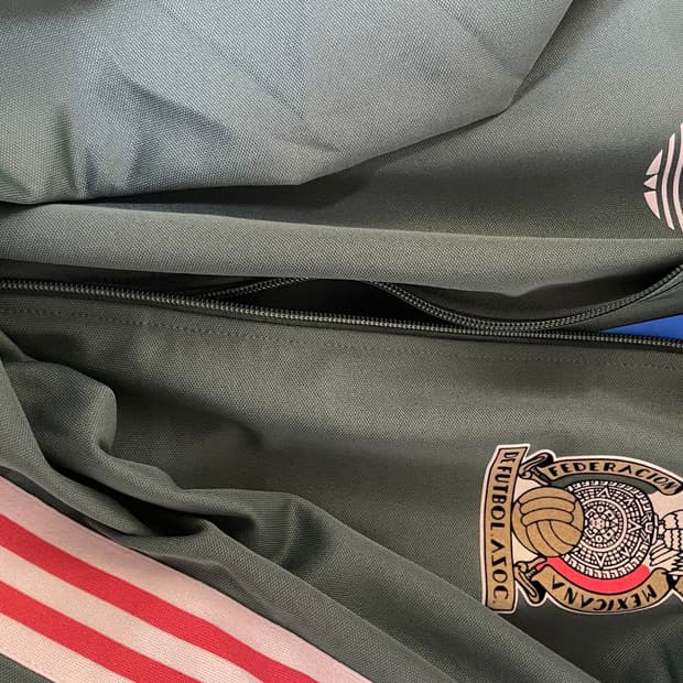 아디다스 FMF 오리지널스 베켄바우어 트랙탑 그린 옥사이드 새상품