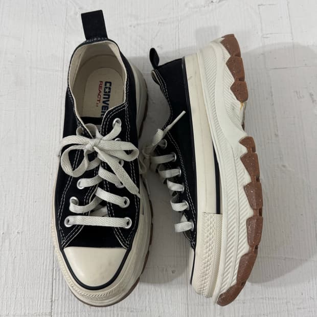 converse sneakers