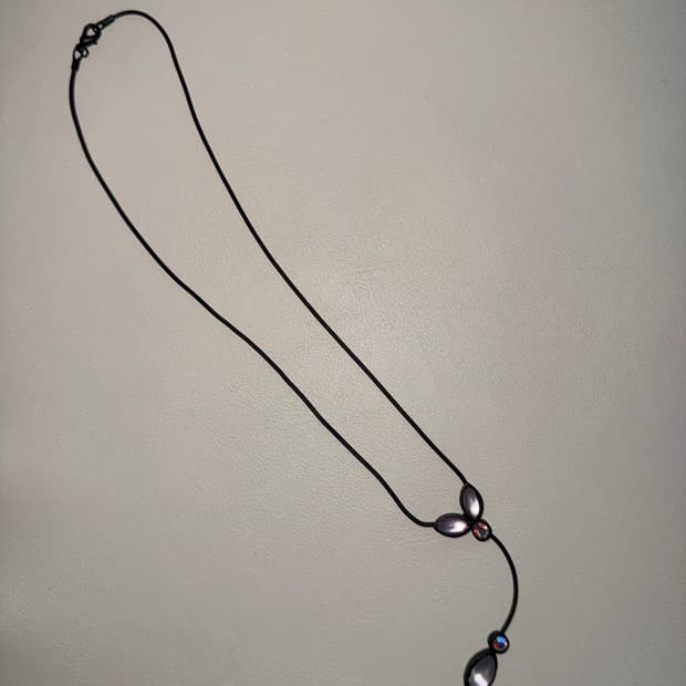 미착용) 블랙 퍼플 펜던트 목걸이 스와로브스키 디디에두보 제이에스티나