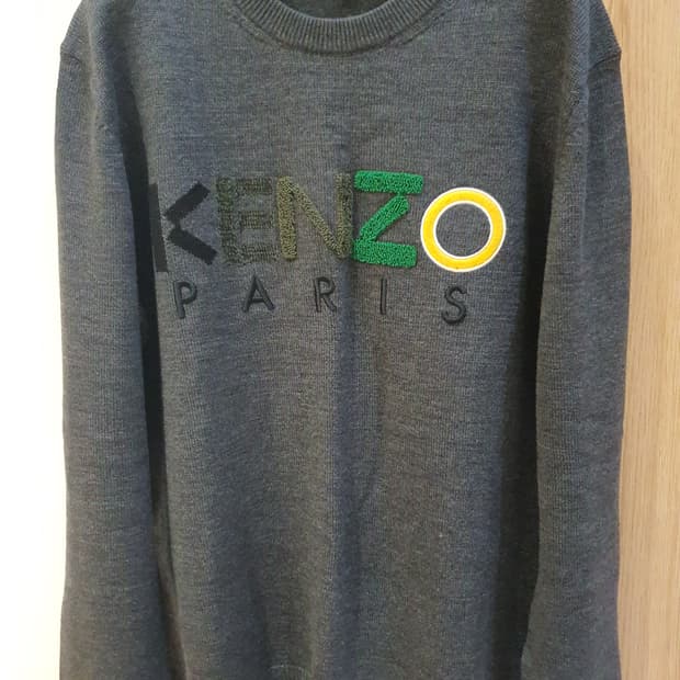 겐조 남성 100% 울 니트 판매합니다!