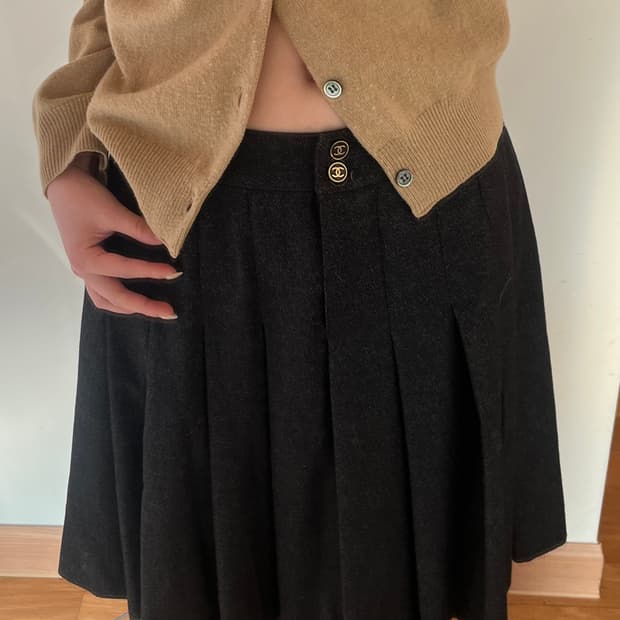 샤넬 플리츠 울 스커트 01AW 36사이즈