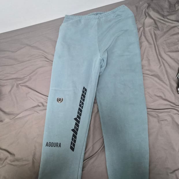 이지시즌 칼라바사스 스웻팬츠 블루