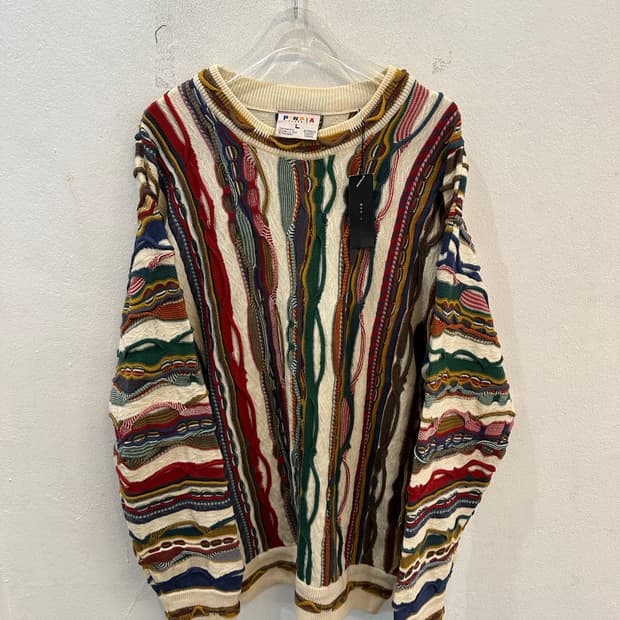 Pinpia sweater