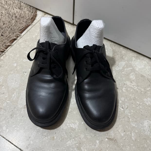 닥터마틴 3홀 모노 260