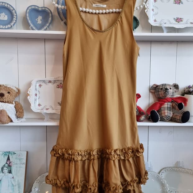 엑시즈팜 axes femme 초코카라멜 쉬폰 프릴 원피스