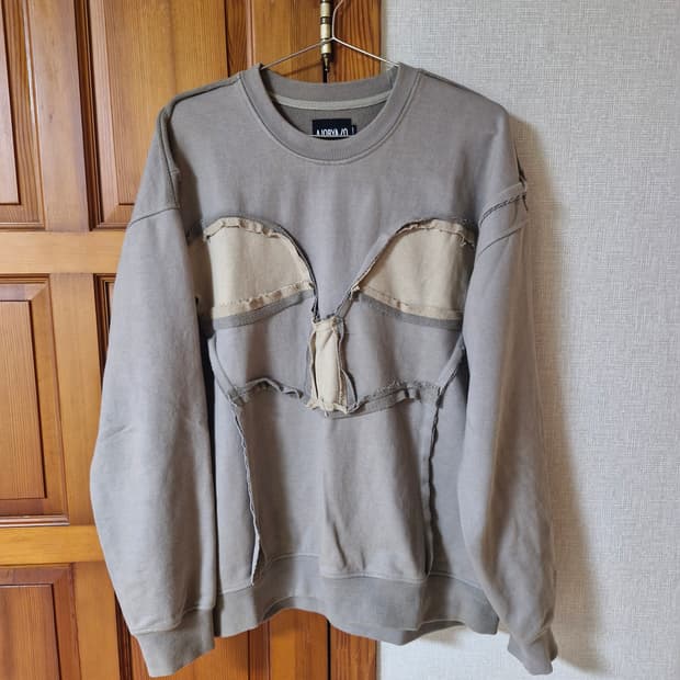 AJO BY AJO 스컬 맨투맨 Free (실측105~108)