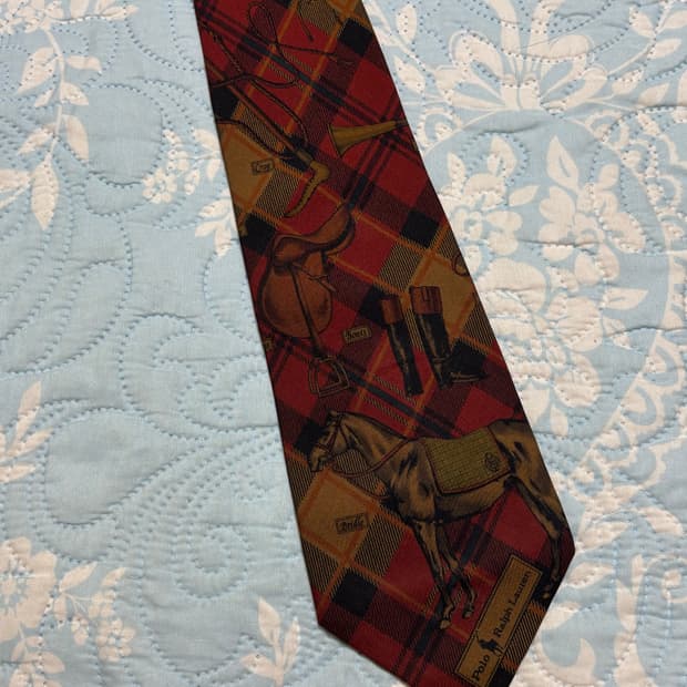 폴로 미제 넥타이