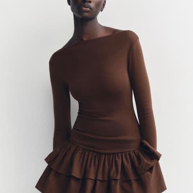 [최저가/착샷]자라 ZARA 보트넥 프릴 미니 원피스 브라운