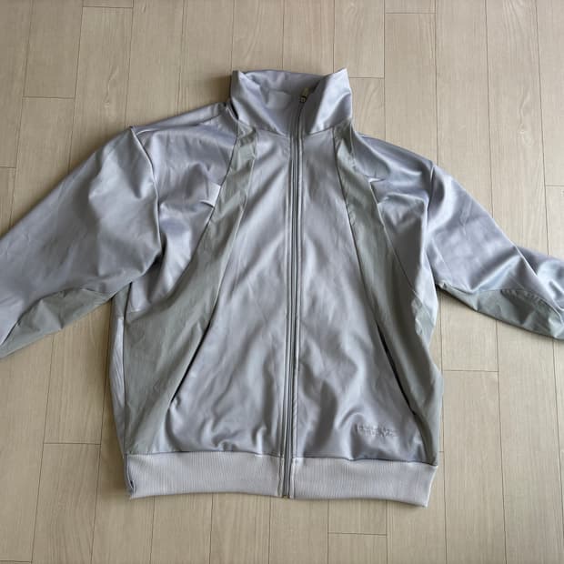 오호스 Ruffled 져지 집업