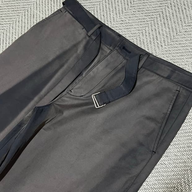 지용킴 23ss 벨티드 트라우저 L