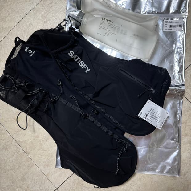 Satisfy 새티스파이 하이드레이션 베스트 L/XL