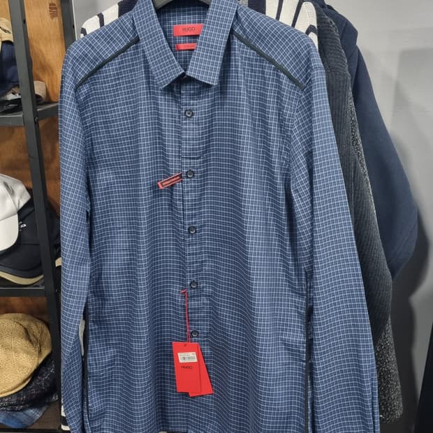 HUGO BOSS 체크셔츠 슬림 국내 100사이즈 한번시착제품