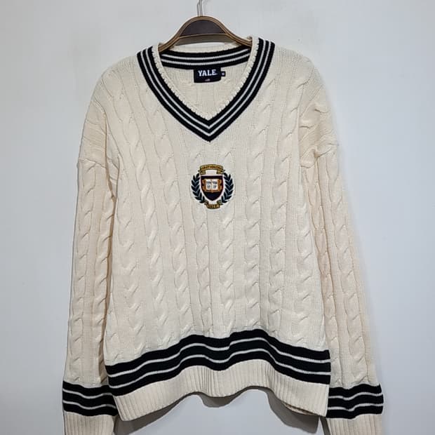 (L) 예일 꽈배기 니트 아이보리 케이블 스웨터 브이넥 