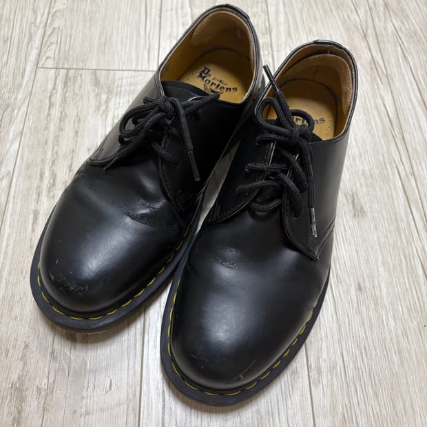 닥터마틴 1461 3홀 스무스 280
