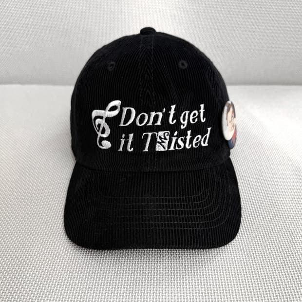 Don't get it TΣisted Corduroy Cap/black
