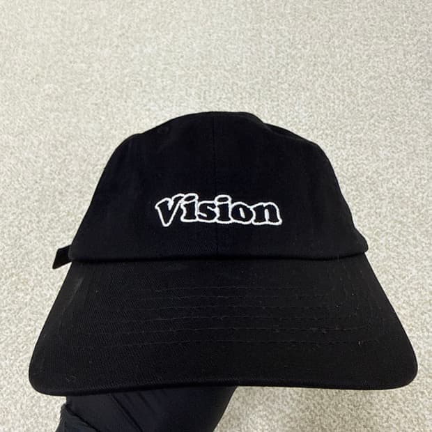 F 비전스트릿웨어 블랙 볼캡 0129T2