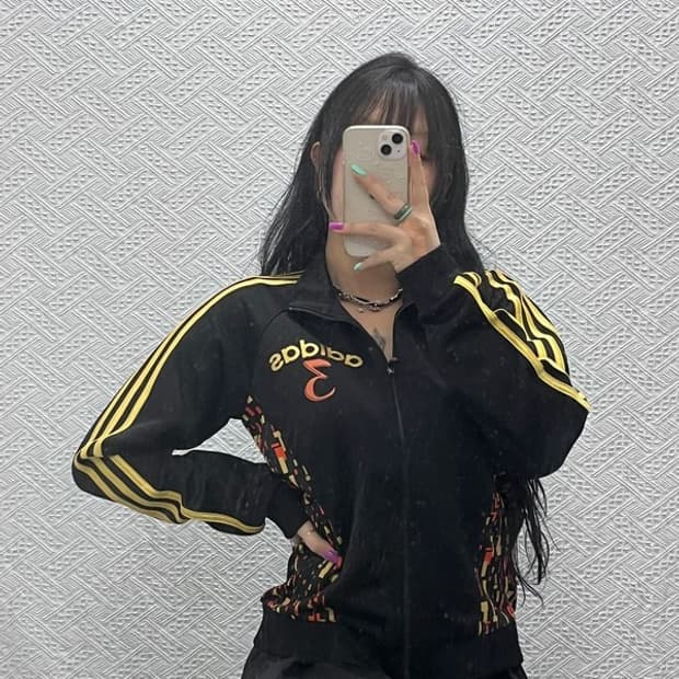 아디다스 Y2K 트랙탑 집업 져지 100 C07330