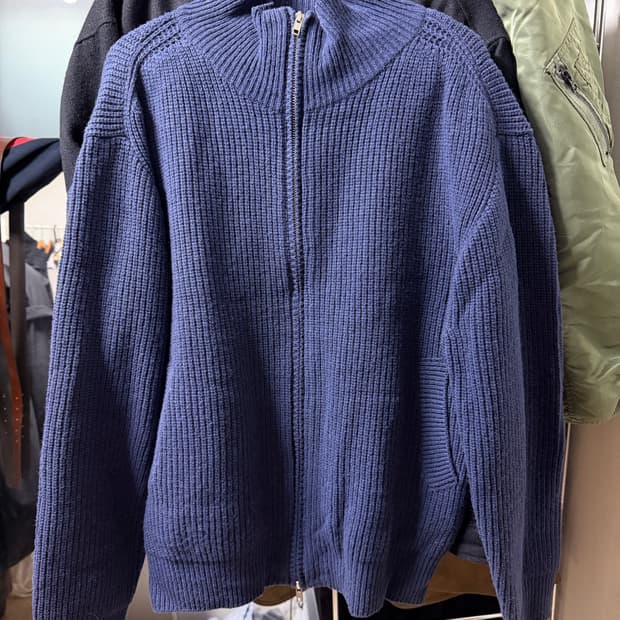 해칭룸 니트 집업 네이비 4사이즈