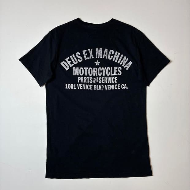 데우스 엑스 마키나 베니스 에드레스 반팔 티셔츠 PN8700