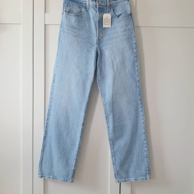리바이스청바지 일자진 스트레이트핏 라이트블루  새제품