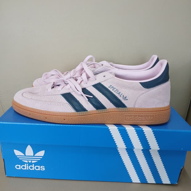 아디다스 스페지알 260