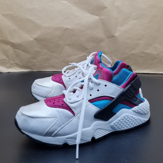 나이키 에어 허라취 런 운동화 실사이즈230