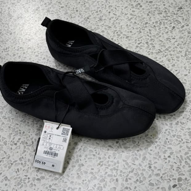 자라 새틴 발레리나 스포츠 슈즈 230