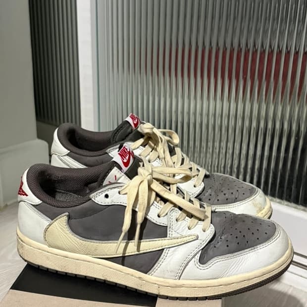 조던 트래비스 스캇 모카 40